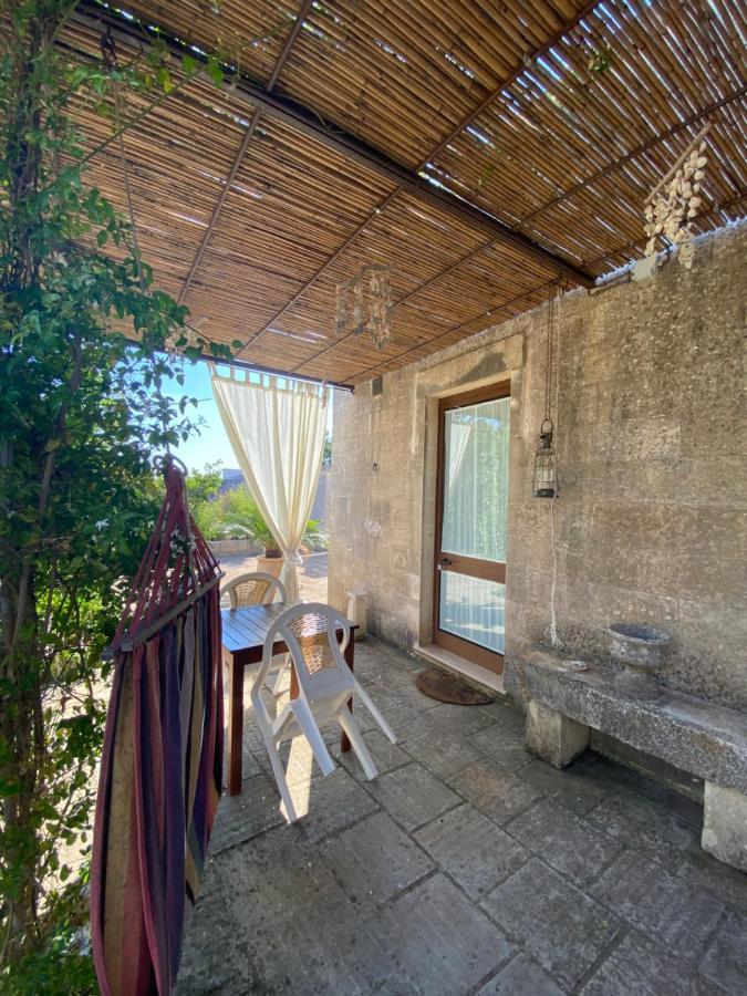 Masseria Montanari Carpignano Salentino Esterno foto