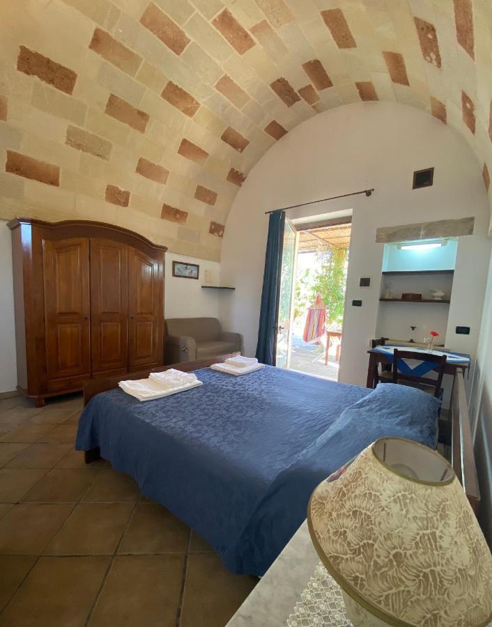 Masseria Montanari Carpignano Salentino Esterno foto