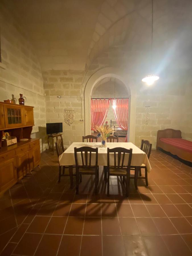 Masseria Montanari Carpignano Salentino Esterno foto