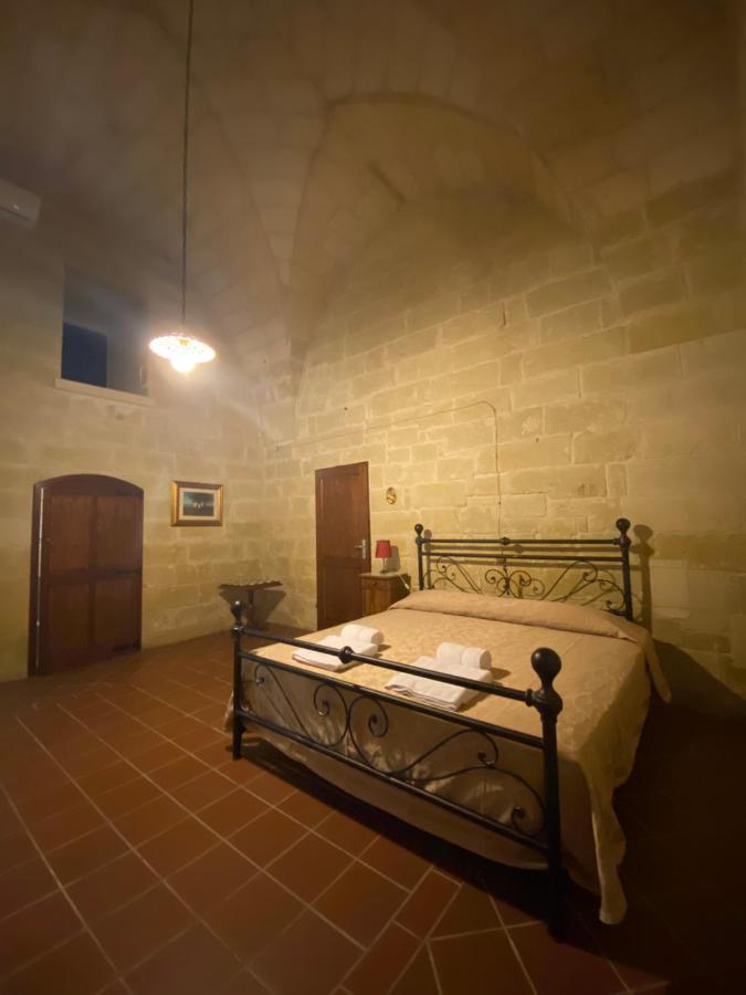 Masseria Montanari Carpignano Salentino Esterno foto