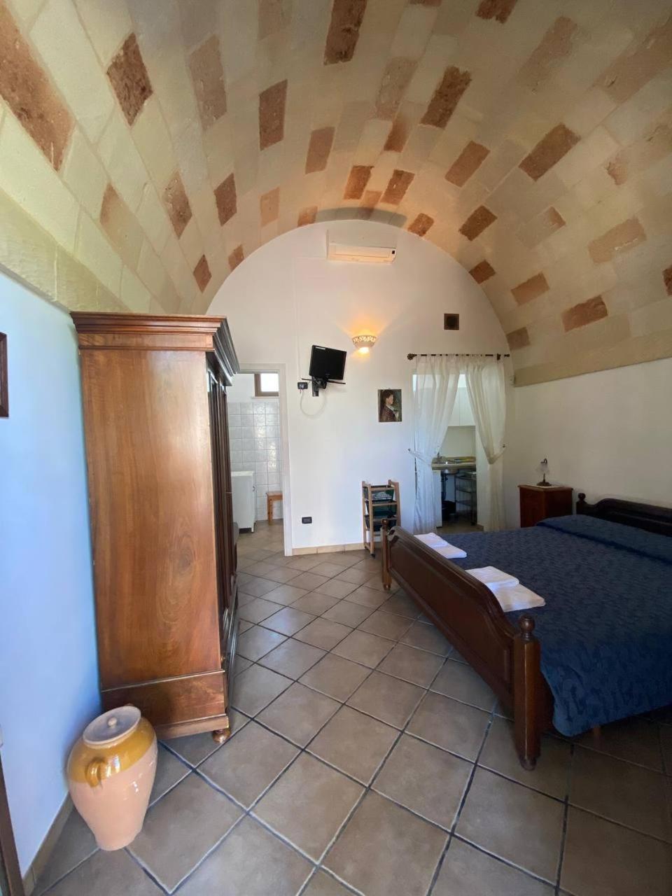 Masseria Montanari Carpignano Salentino Esterno foto