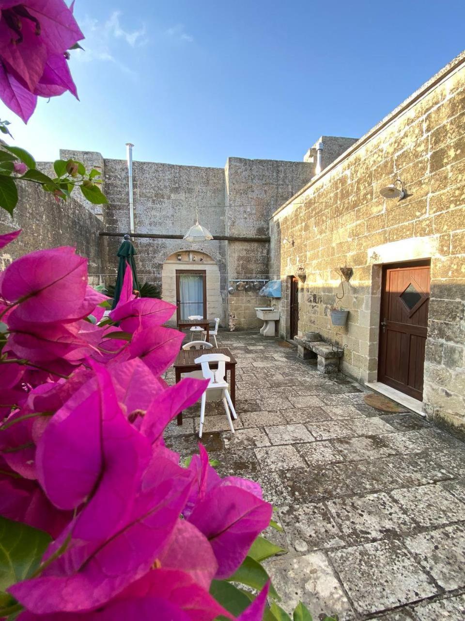Masseria Montanari Carpignano Salentino Esterno foto